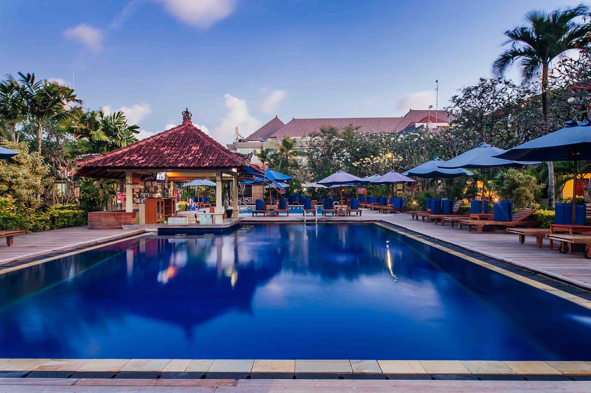 Kuta Puri Bungalows, Villas And Resort Екстер'єр фото