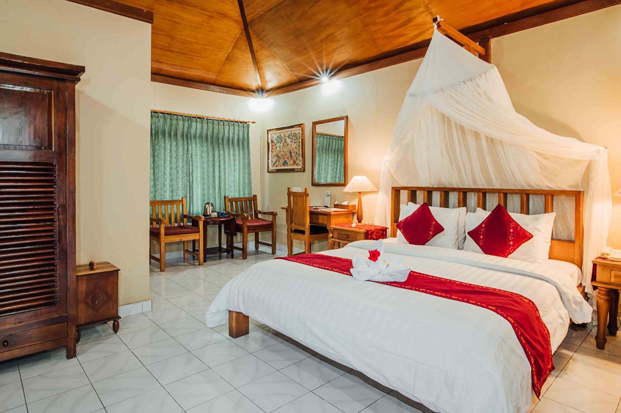 Kuta Puri Bungalows, Villas And Resort Екстер'єр фото