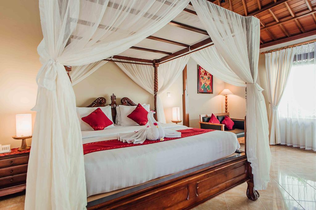 Kuta Puri Bungalows, Villas And Resort Екстер'єр фото